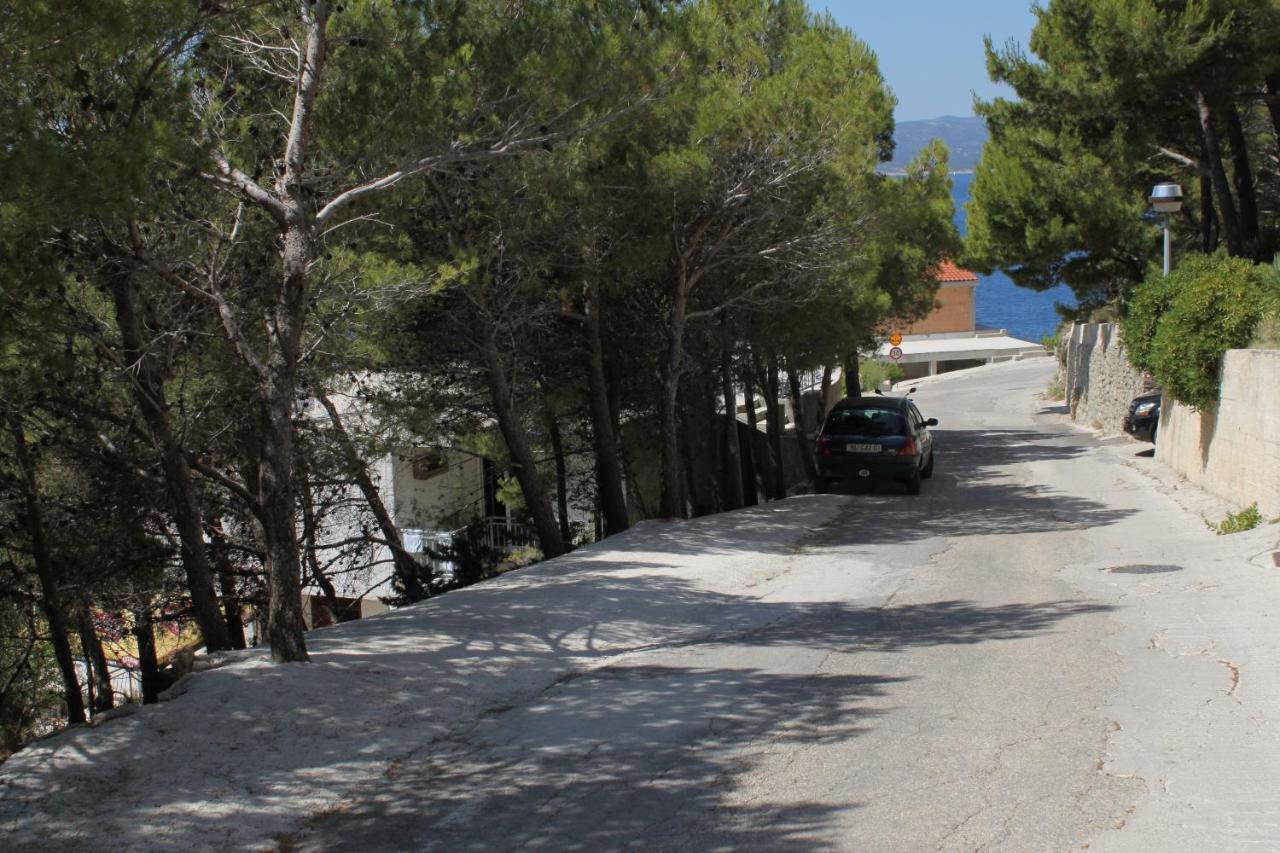 Apartments And Rooms With Parking Space Brela, Makarska - 6895 Εξωτερικό φωτογραφία