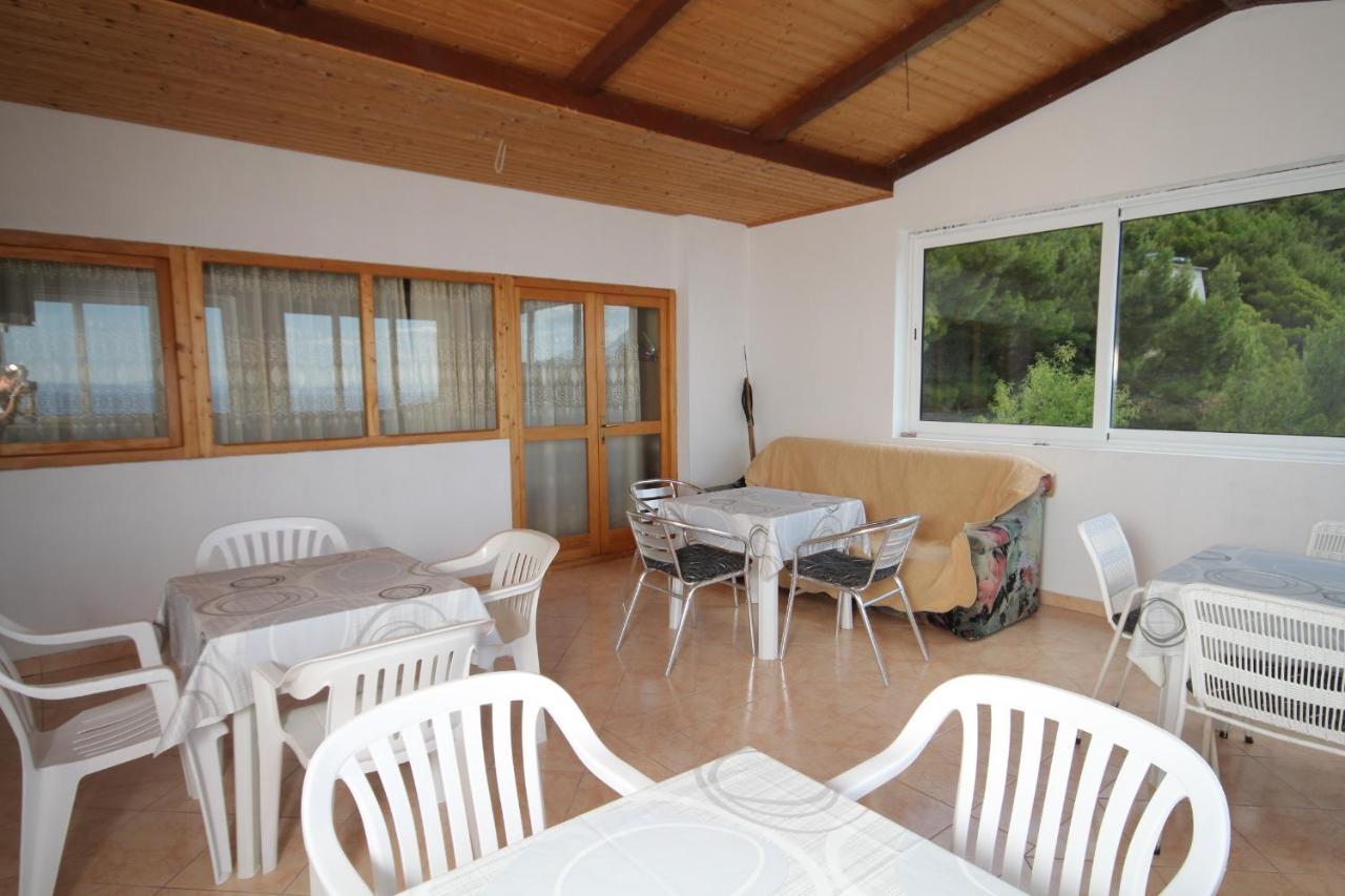 Apartments And Rooms With Parking Space Brela, Makarska - 6895 Εξωτερικό φωτογραφία
