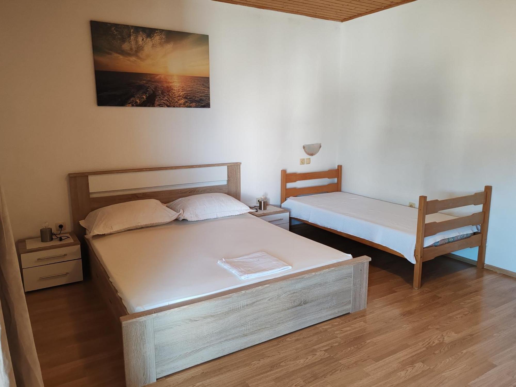 Apartments And Rooms With Parking Space Brela, Makarska - 6895 Εξωτερικό φωτογραφία